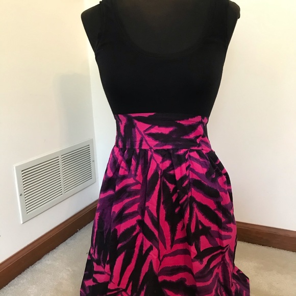 Express summer dress with pockets - Picture 5 of 10